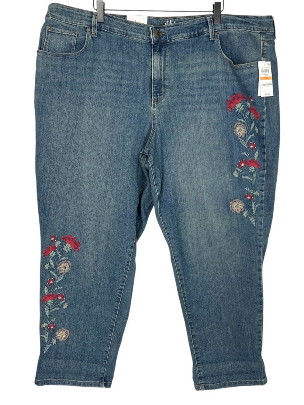 NWT Style & Co. Floral Embroidered Curvy Fit Boyfriend Mid Rise Ankle Jeans 24W